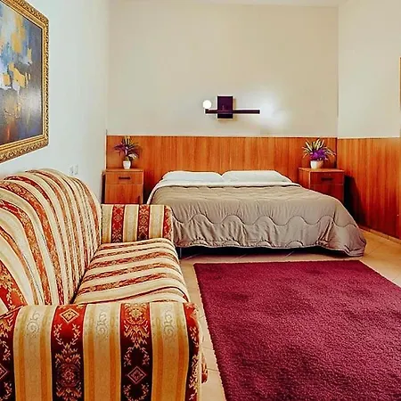 Hotel Nazareth Viterbo